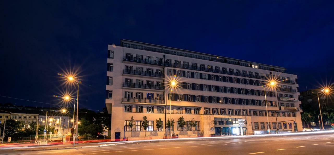 Akcent Hotel Prague Exterior photo